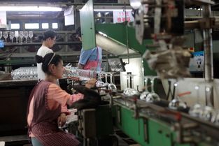 拼多多新品牌計劃探秘 從三禾到JVC，技術(shù)驅(qū)動下的“山寨消滅者”之路